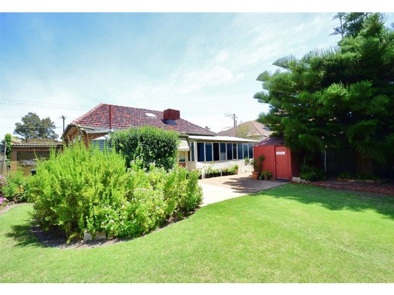 31 Adelphi Crescent, Glenelg North SA 5045