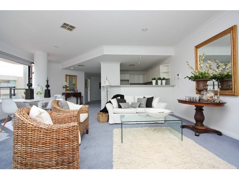 5/11-12 North Esplanade, Glenelg North SA 5045