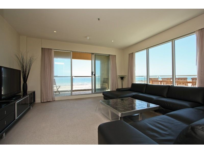 124/16 Holdfast promenade, Glenelg SA 5045