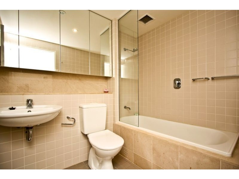 124/16 Holdfast promenade, Glenelg SA 5045