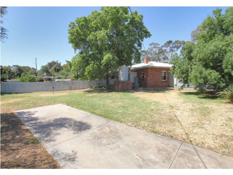 2 Croker Road, Morphettville SA 5043