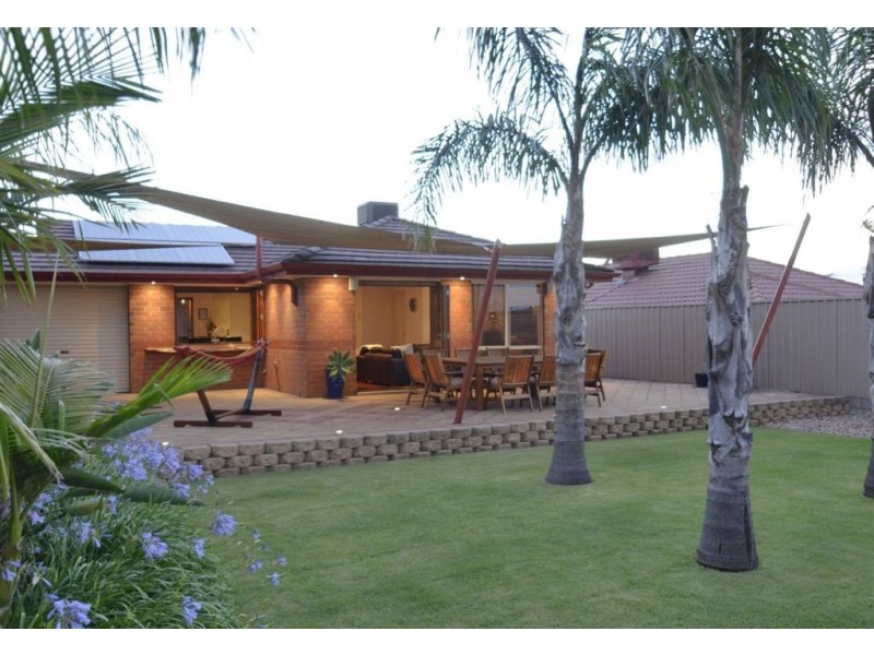 3 Stanford Place, Sheidow Park SA 5158