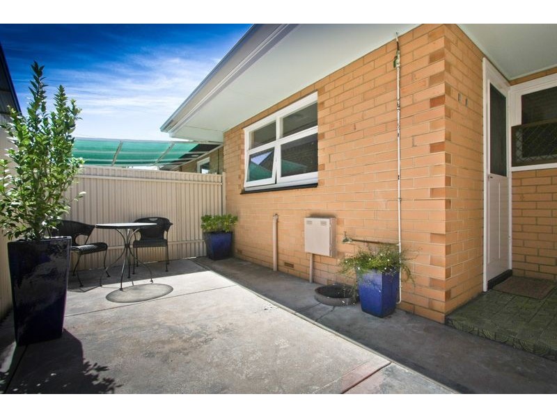 2/13 Third Avenue, Glenelg East SA 5045