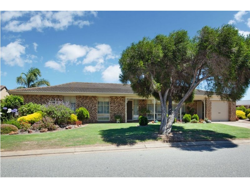 25 Newcombe Avenue, West Lakes Shore SA 5020