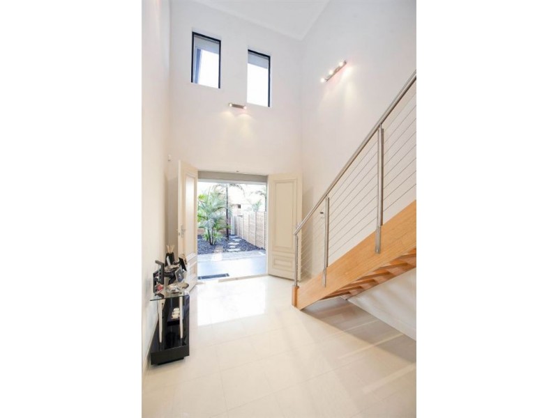 25 Sunlake Place, Tennyson SA 5022
