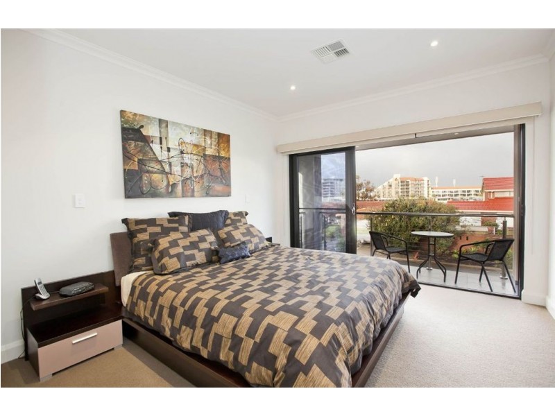 25 Sunlake Place, Tennyson SA 5022
