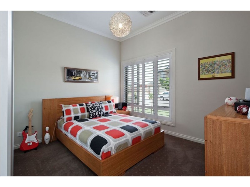 9 Horsley Drive, Kidman Park SA 5025