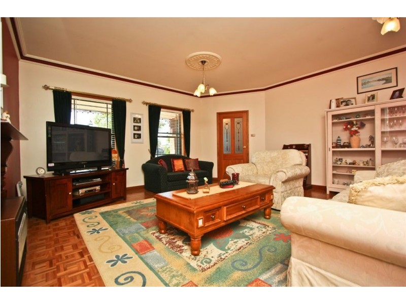 10 Kibby Avenue, Glenelg North SA 5045