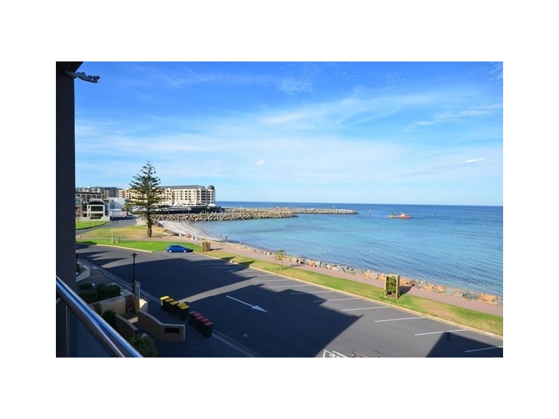 3.1 8-9 North Esplanade, Glenelg North SA 5045