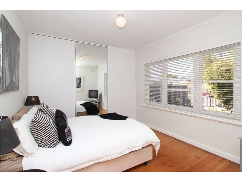 24 Condada Avenue, Park Holme SA 5043