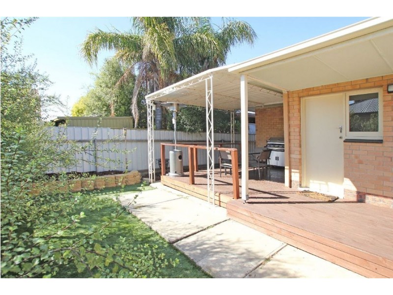 24 Condada Avenue, Park Holme SA 5043