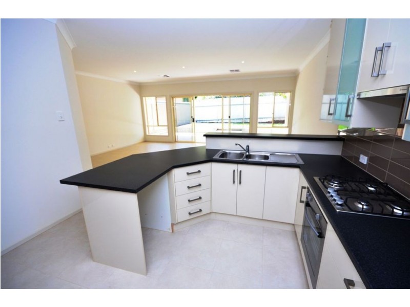 3 Kinnear Crescent, Rostrevor SA 5073