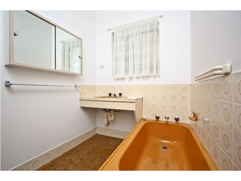 11 Penfold Street, Bedford Park SA 5042