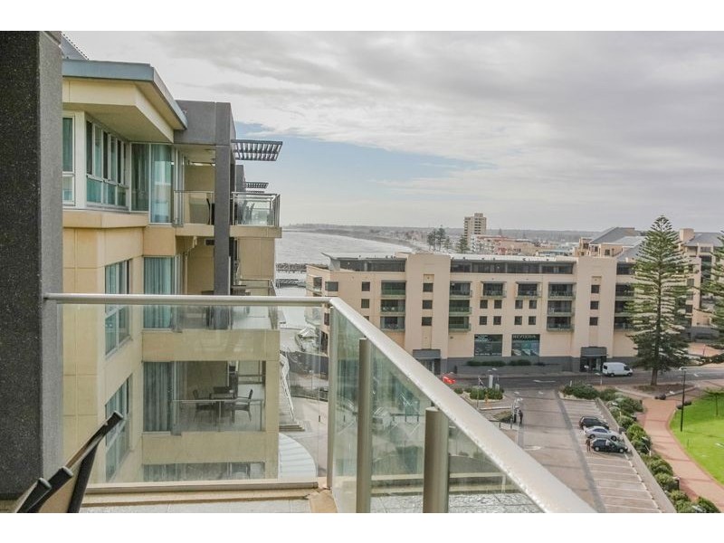 804/19 Holdfast Promenade, Glenelg SA 5045