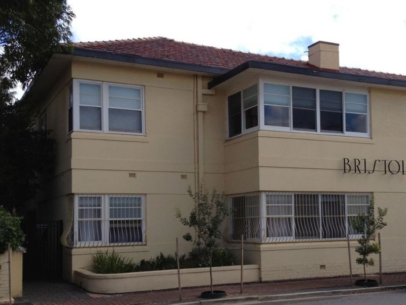 3/9 Bristol Street, Glenelg South SA 5045