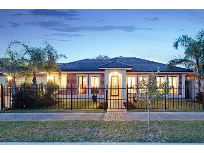 12A Bolingbroke Avenue, Fulham Gardens SA 5024