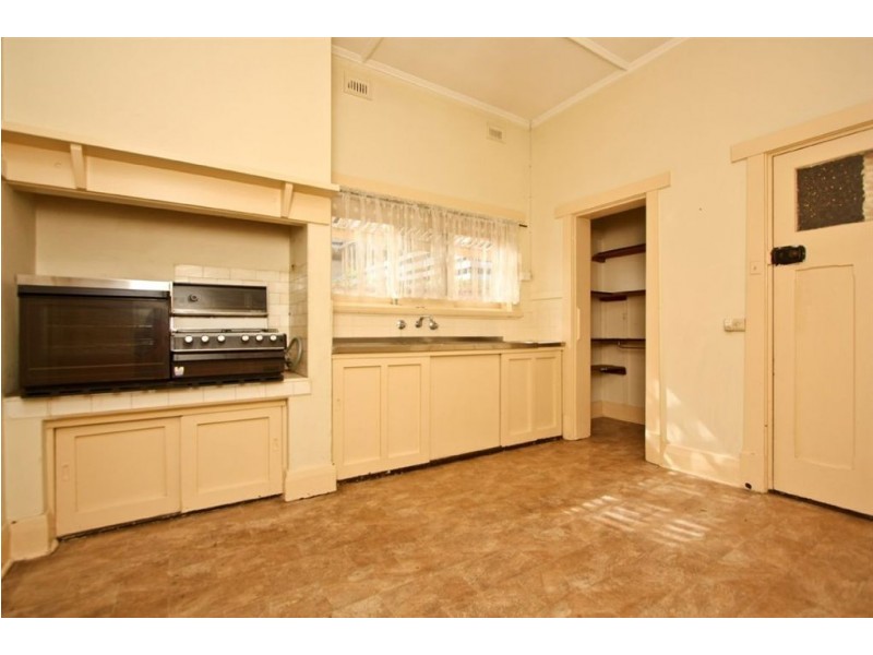 34 Sturt Street, Glenelg North SA 5045