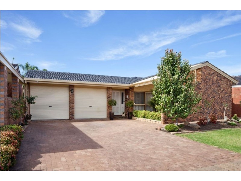 11 Elmwood Avenue, Fulham Gardens SA 5024