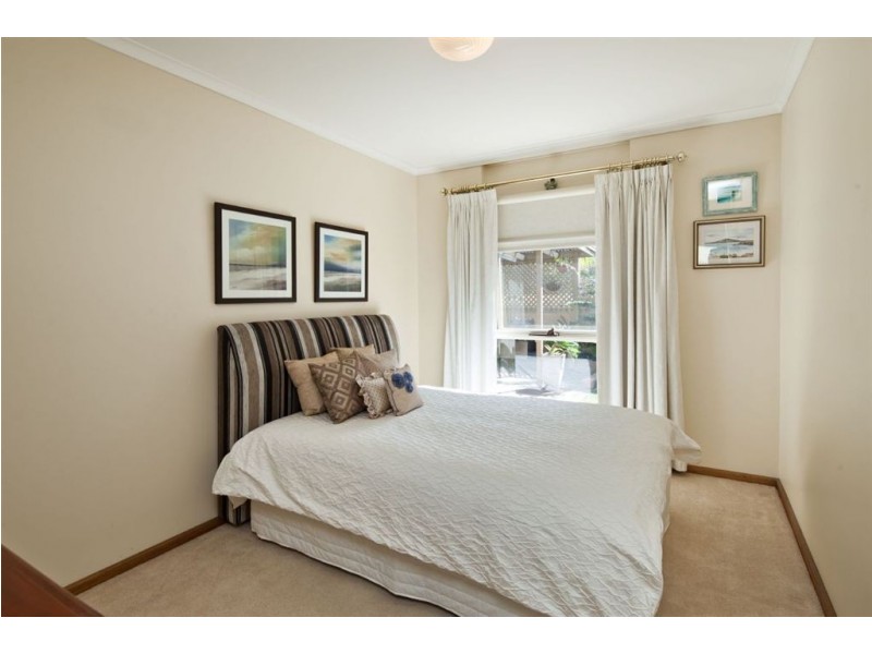 11 Elmwood Avenue, Fulham Gardens SA 5024