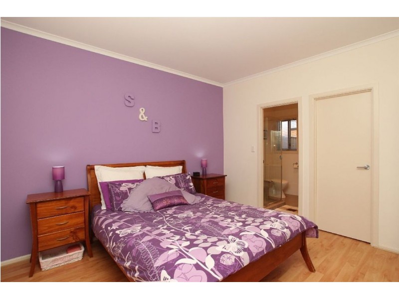 8 Brian Street, Marion SA 5043