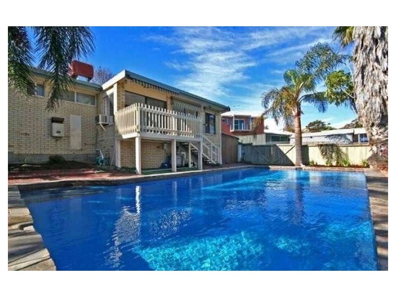 27 Dudley Crescent, Marino SA 5049