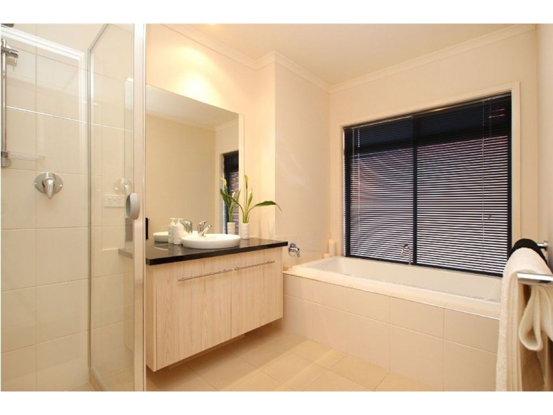 16 Mariner Avenue, Seacliff Park SA 5049