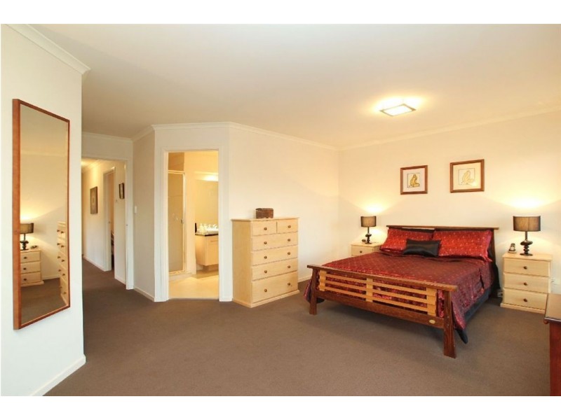 16 Mariner Avenue, Seacliff Park SA 5049