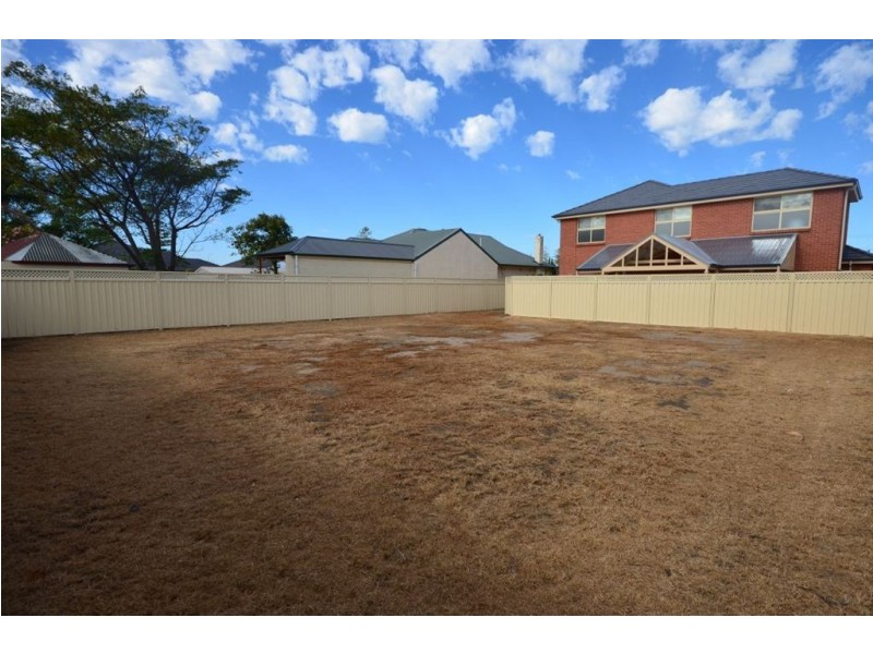 10A Carnarvon Avenue, Glenelg North SA 5045