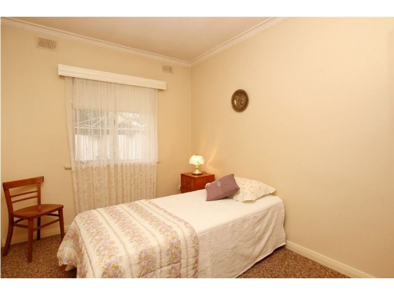 3 Stradbroke Avenue, Plympton Park SA 5038