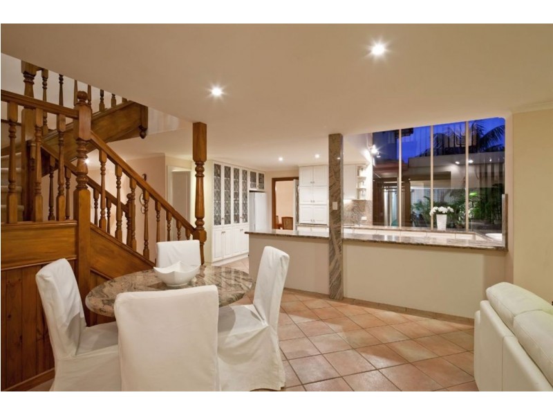 16 Capri Close, West Lakes SA 5021