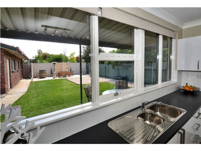 73 Davenport Terrace, Hilton SA 5033