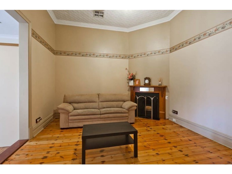 18 Peterhead Street, Largs Bay SA 5016