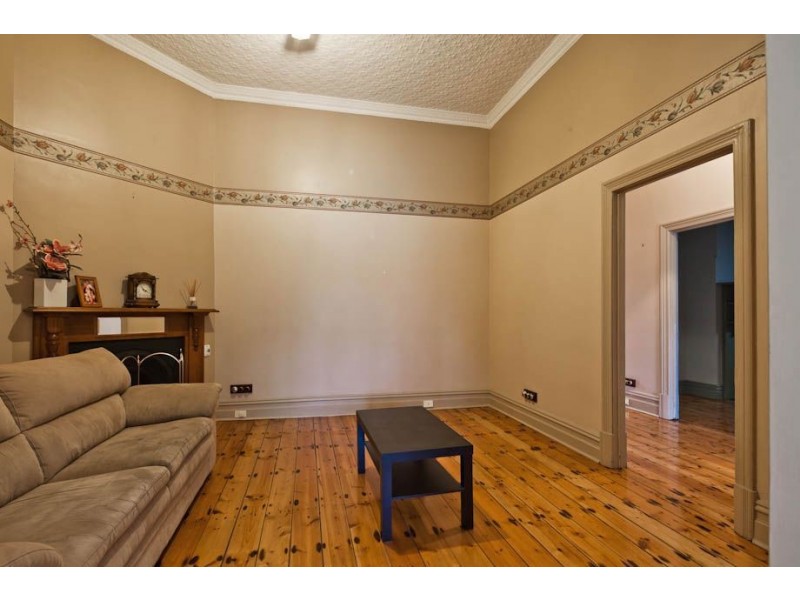 18 Peterhead Street, Largs Bay SA 5016