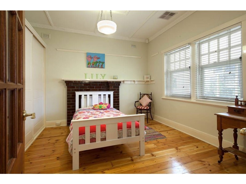 10 Bowillia Avenue, Hawthorn SA 5062