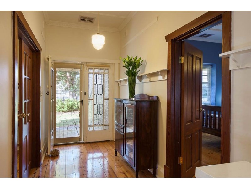 10 Bowillia Avenue, Hawthorn SA 5062