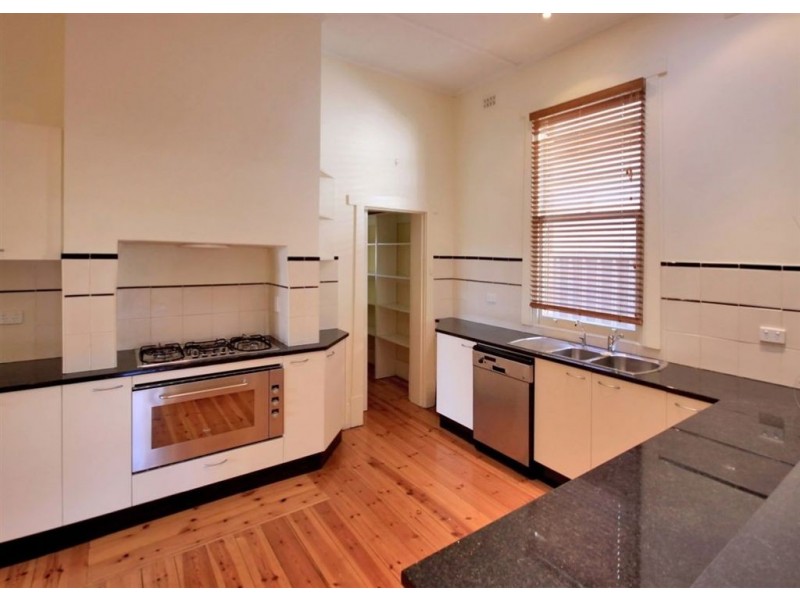 4 South Street, Henley Beach SA 5022