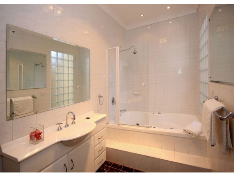 4 South Street, Henley Beach SA 5022