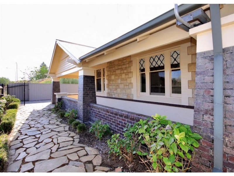 4 South Street, Henley Beach SA 5022