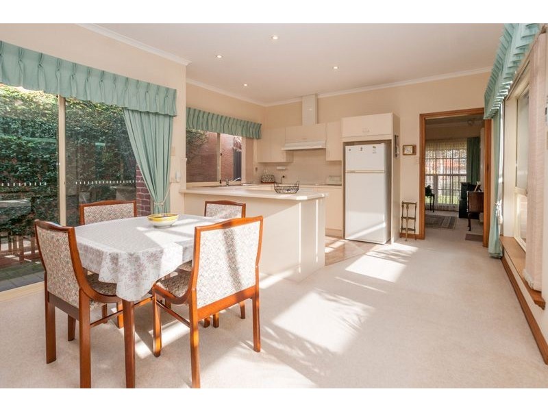 2/1 Inwood Avenue, Glenelg North SA 5045
