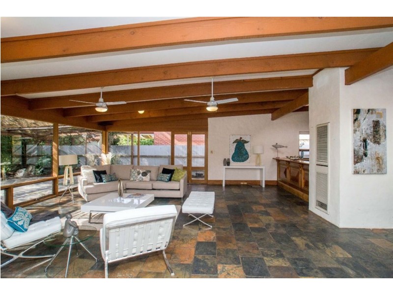 31 Russell Street, Glenelg North SA 5045