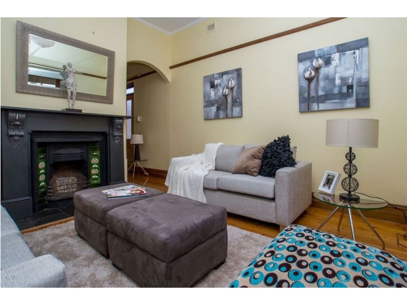 31 Russell Street, Glenelg North SA 5045