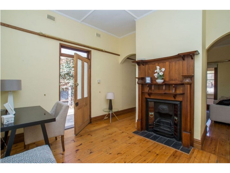 31 Russell Street, Glenelg North SA 5045