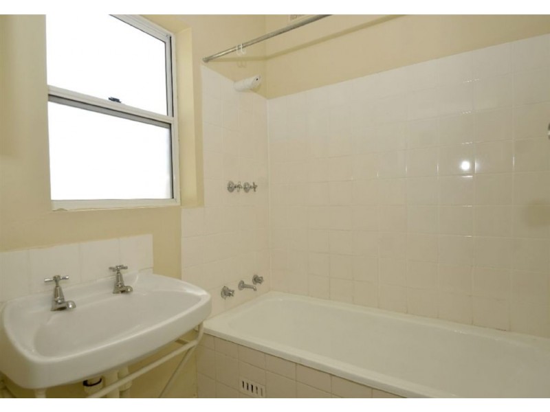 8 Croker Road, Morphettville SA 5043