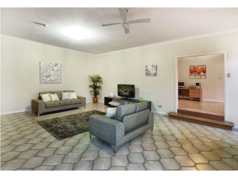 38 Pine Avenue, Warradale SA 5046