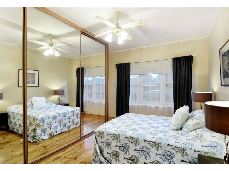 38 Pine Avenue, Warradale SA 5046