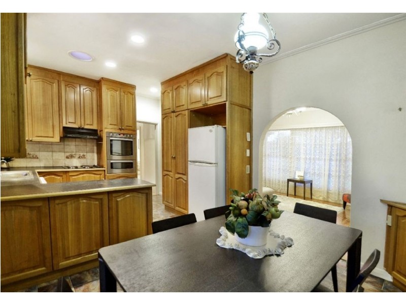 38 Pine Avenue, Warradale SA 5046