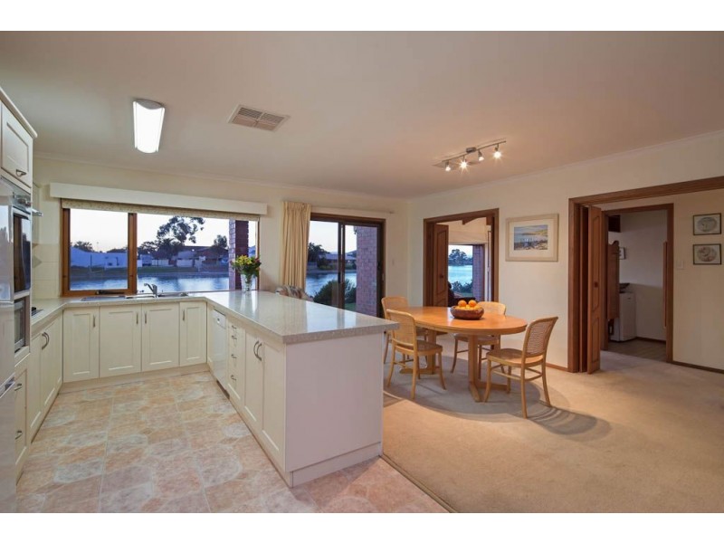 25 Anthea Court, West Lakes SA 5021