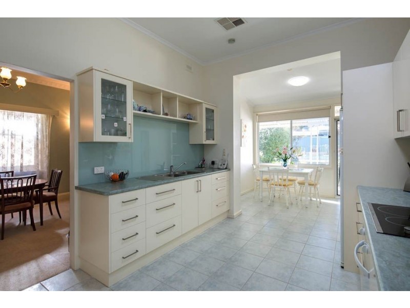 22 East Terrace, Henley Beach SA 5022