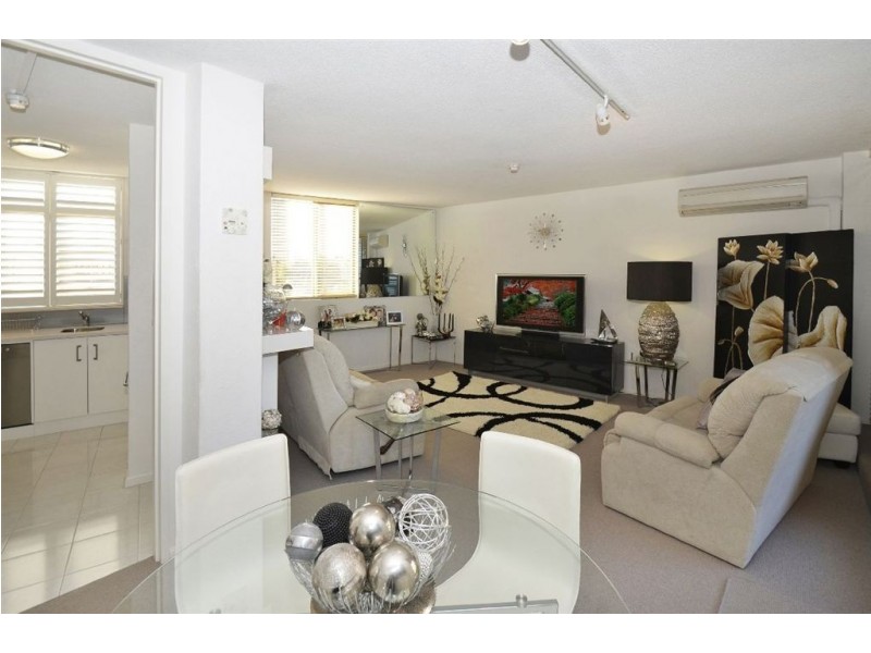 16/13 South Esplanade, Glenelg SA 5045