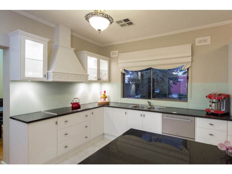 9 Swinburne Avenue, Plympton Park SA 5038